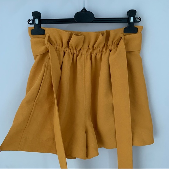 Wilfred Paperbag shorts Size 2 - Picture 8 of 8